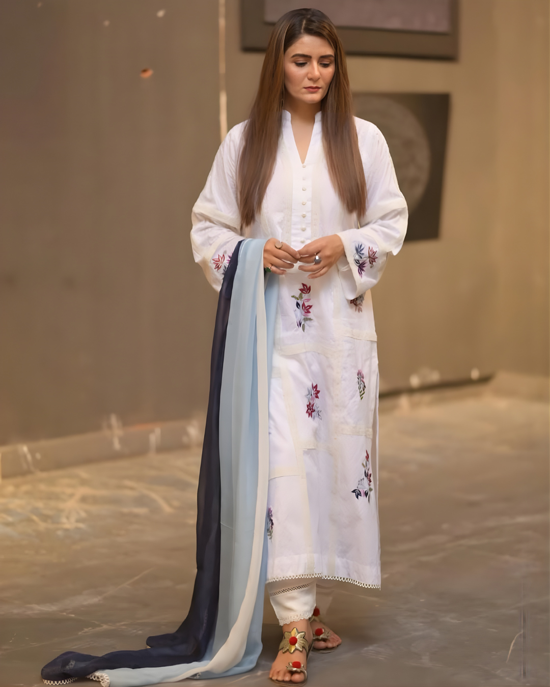 White Chikankari Multicolour Floral Embroidered Kurta