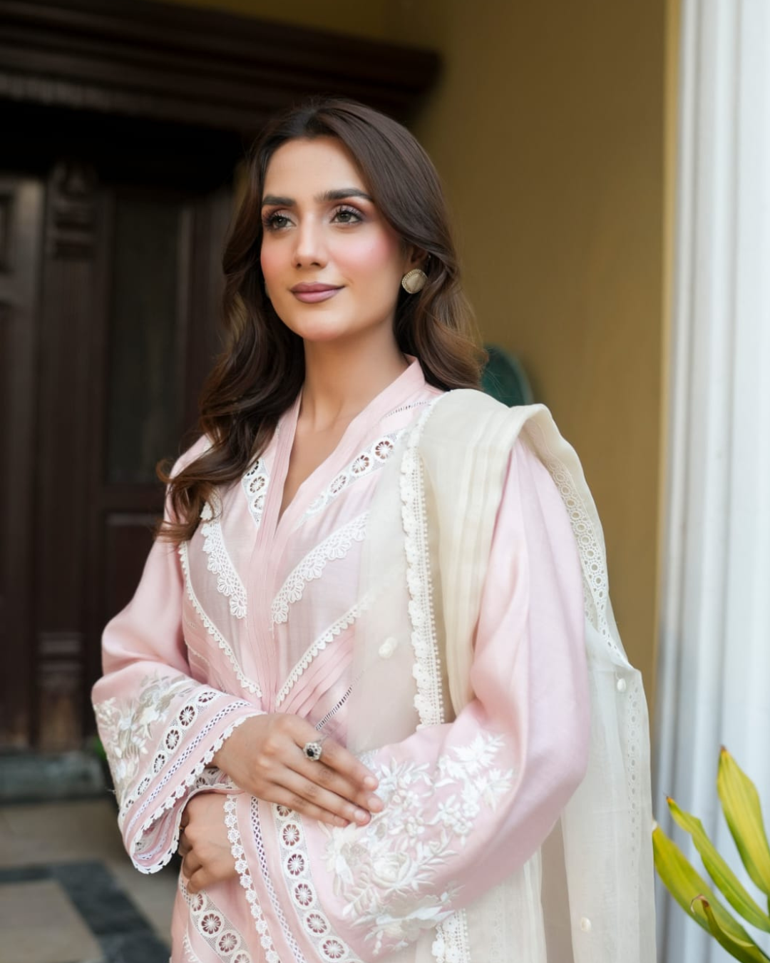 Pink Chevron Pleated Lace Embroidered Loomnet Kurta