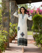 Off White Ajrak Patchwork Mirror Work Loomnet Kurta