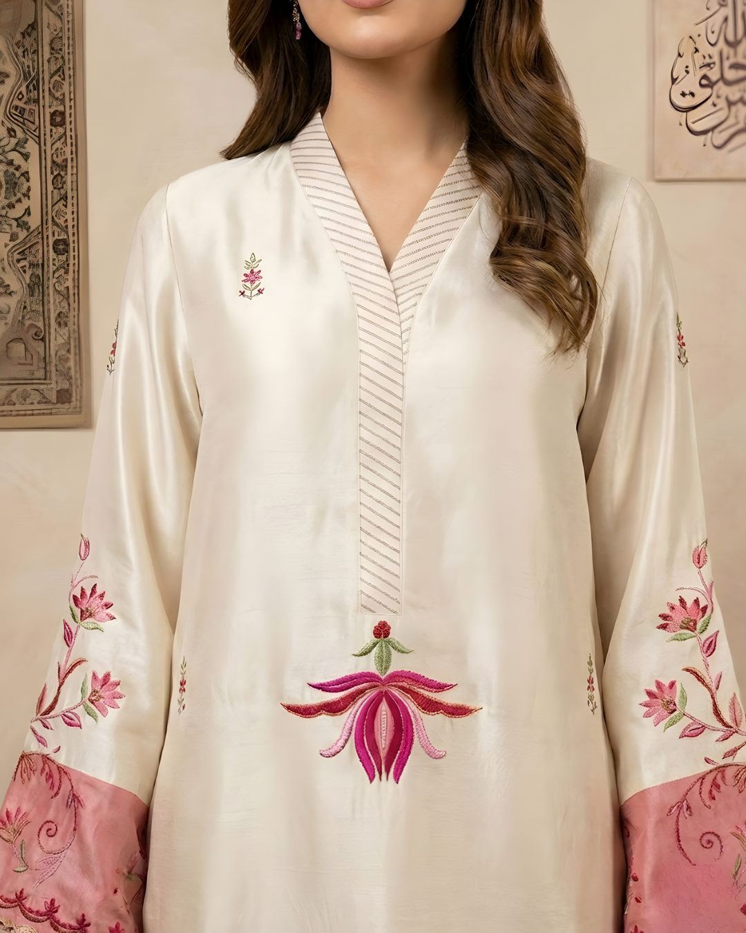 Cream Floral Embroidered Tussel Silk Kurta Set