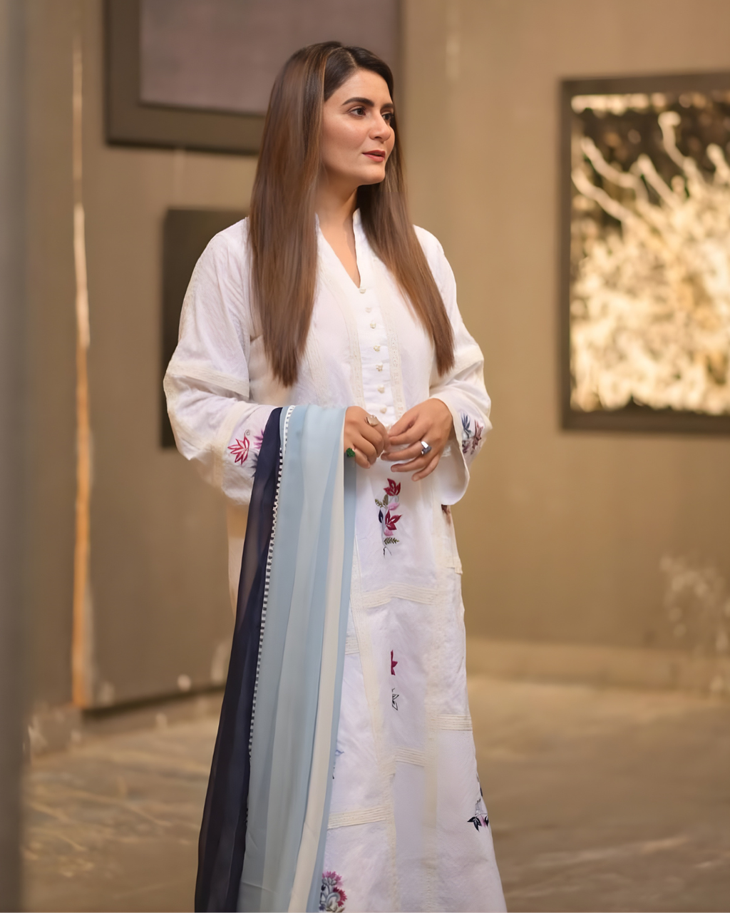 White Chikankari Multicolour Floral Embroidered Kurta