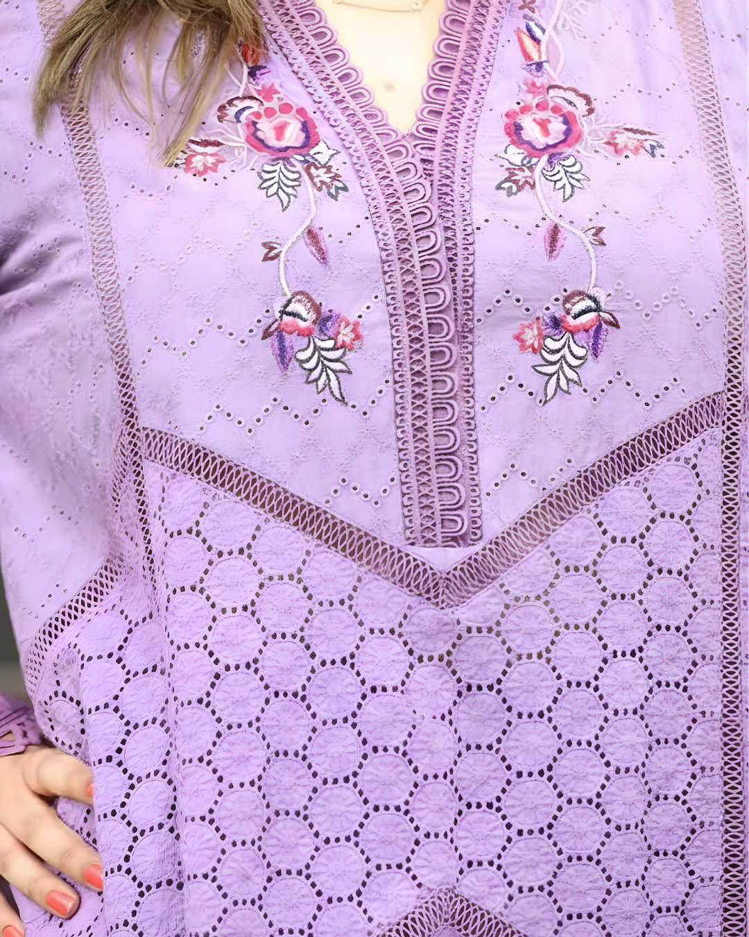 Lilac Schiffli Cutwork Chicken Lawn 2-Piece Kurta Set