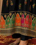 Black 2-Piece Loomnet Kurta Set with Digital Print Border
