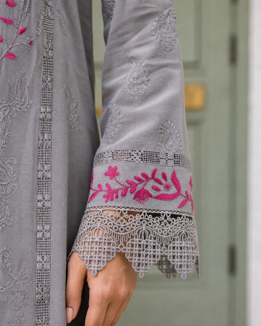 Grey Silk Lawn Hand Embroidered Floral Yoke Kurta Set